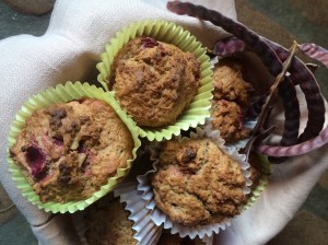 Prickly pear mesquite muffins (with purple mesquite pods)